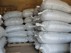 Magasin de stockage d'amandes de karité